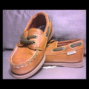 Size 7T Loafers